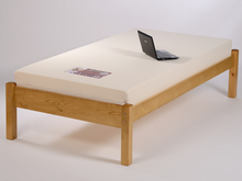 Load image into Gallery viewer, Studio White